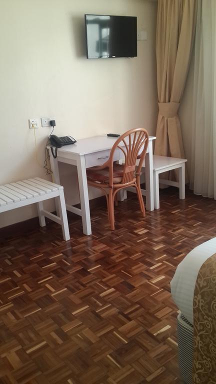 Riverview Westlands 3*
