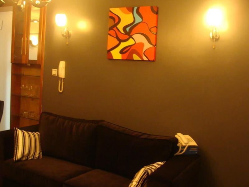 Meltonia Luxury Aparthotel