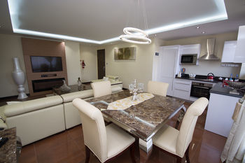 The Landmark Westlands, Nairobi- Next To Westgate Mall Hotel Nairobi