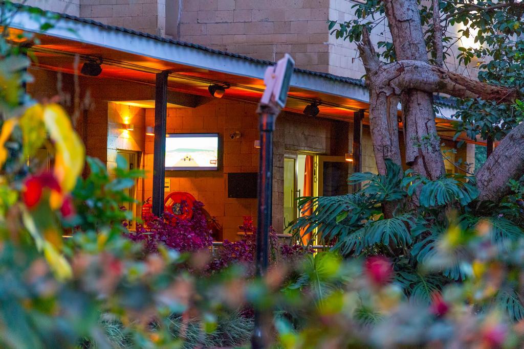 Qaribu Boutique Hotel 3*