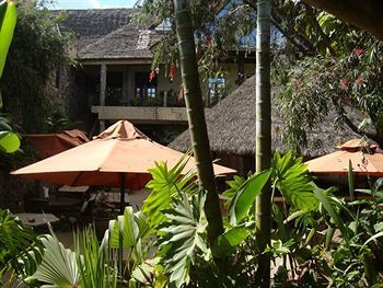 The Headquarters Bed & Breakfast 3*