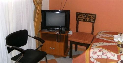 Hotel Fahari 3*