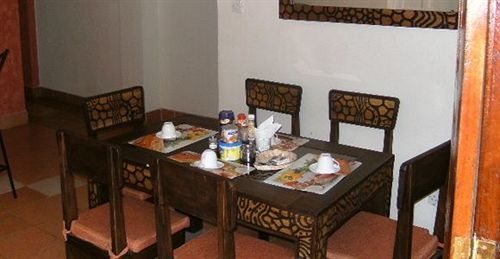 Fahari Hotel