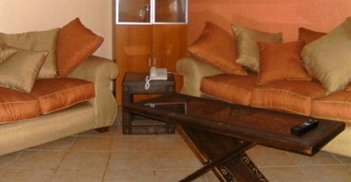 Fahari Nairobi