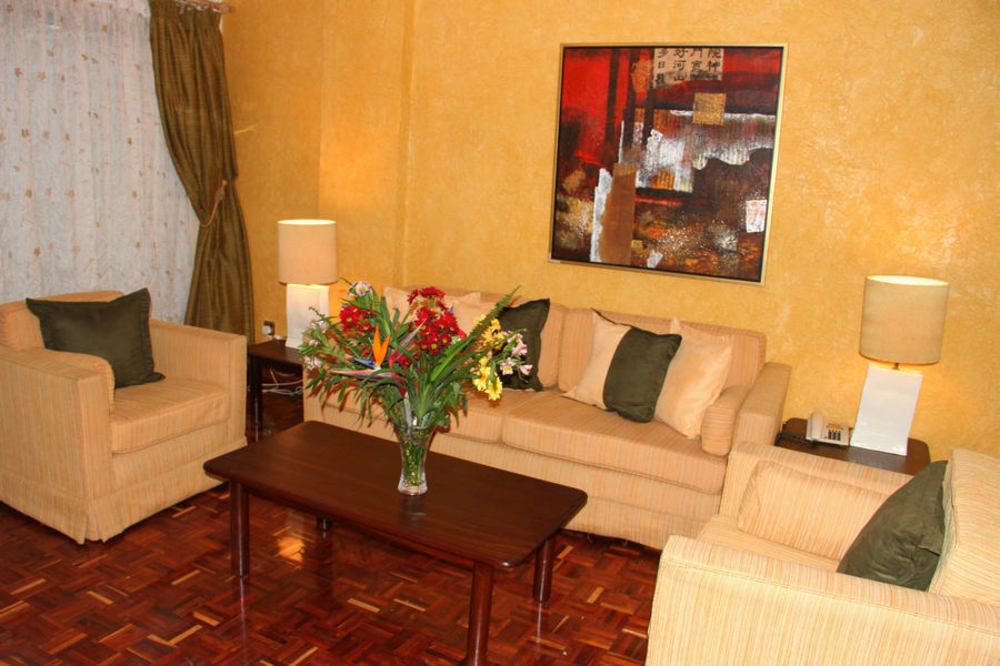 Aparthotel Mimosa Court