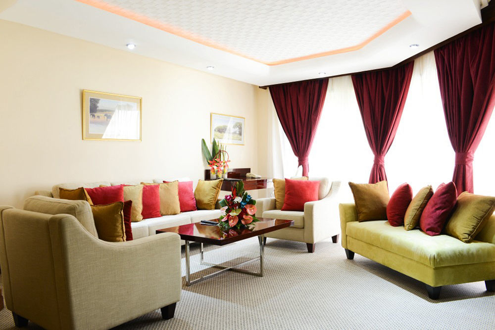 Hotel Ledger Plaza 3*