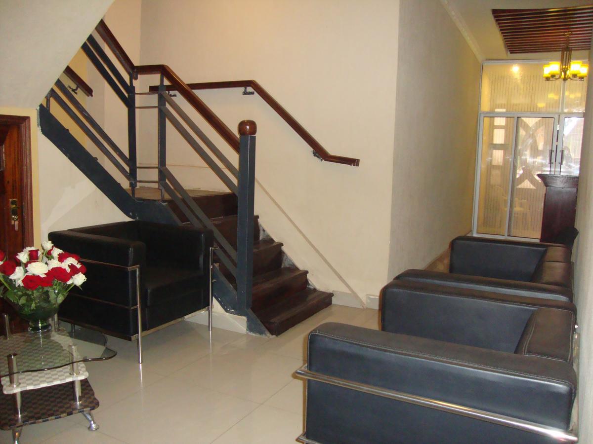 Hotel Ash White 2*