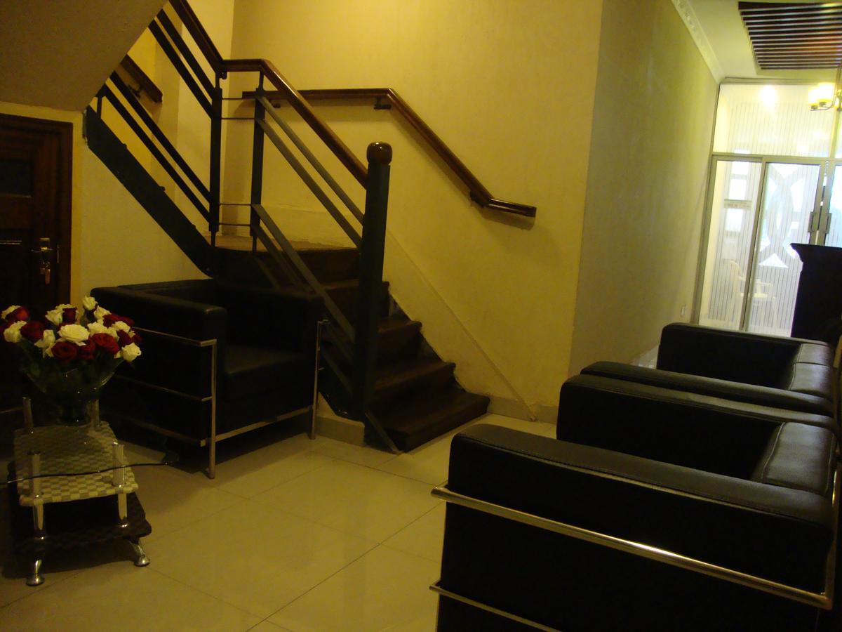 Hotel Ash White 2*