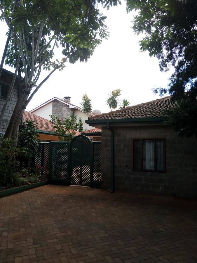 Guest house Kijiji 3*