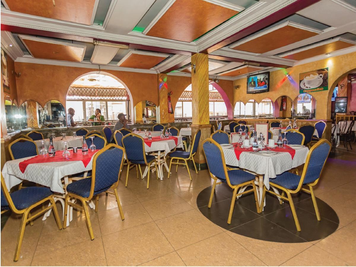 Hotel Court