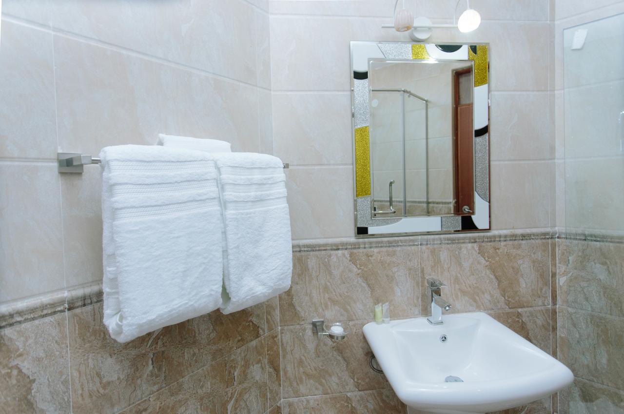 Aparthotel Myra By Dunhill Serviced 4*