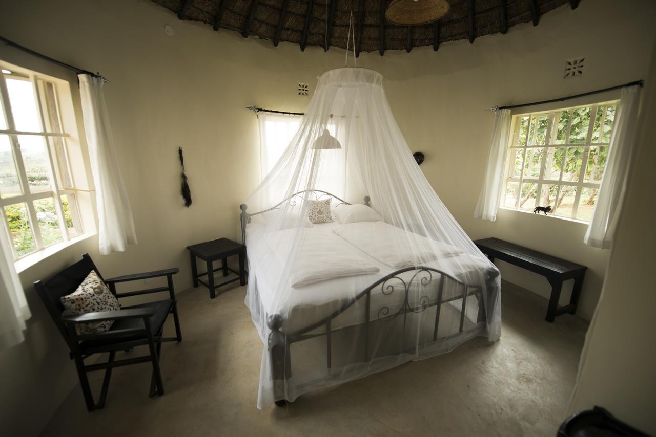 Nyati Hill Lodge *