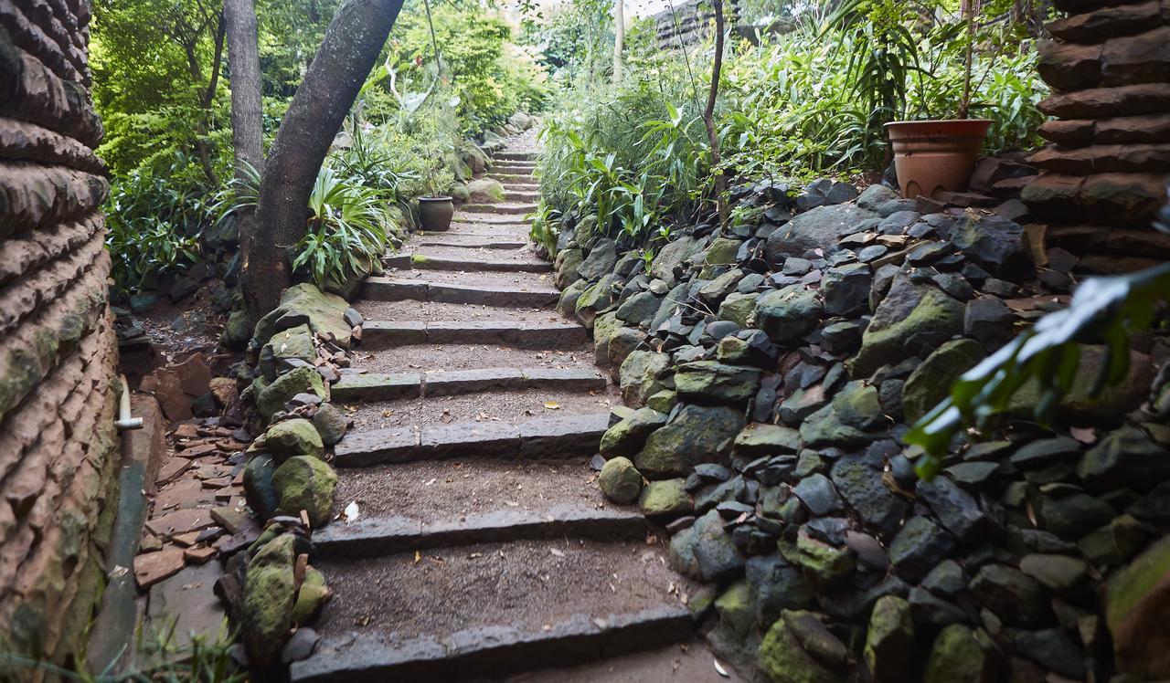 Rock Stop Falls Gigiri Guest house 3*