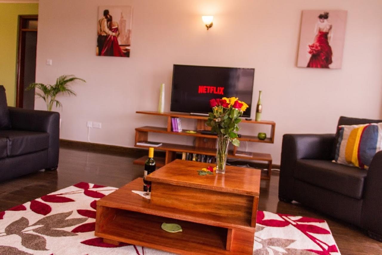 Huku Qwetu - City Sea Breeze Aparthotel *