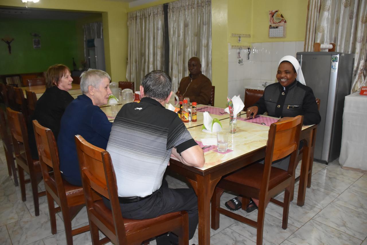 Precious Blood Acomodação com café da manhã  3*