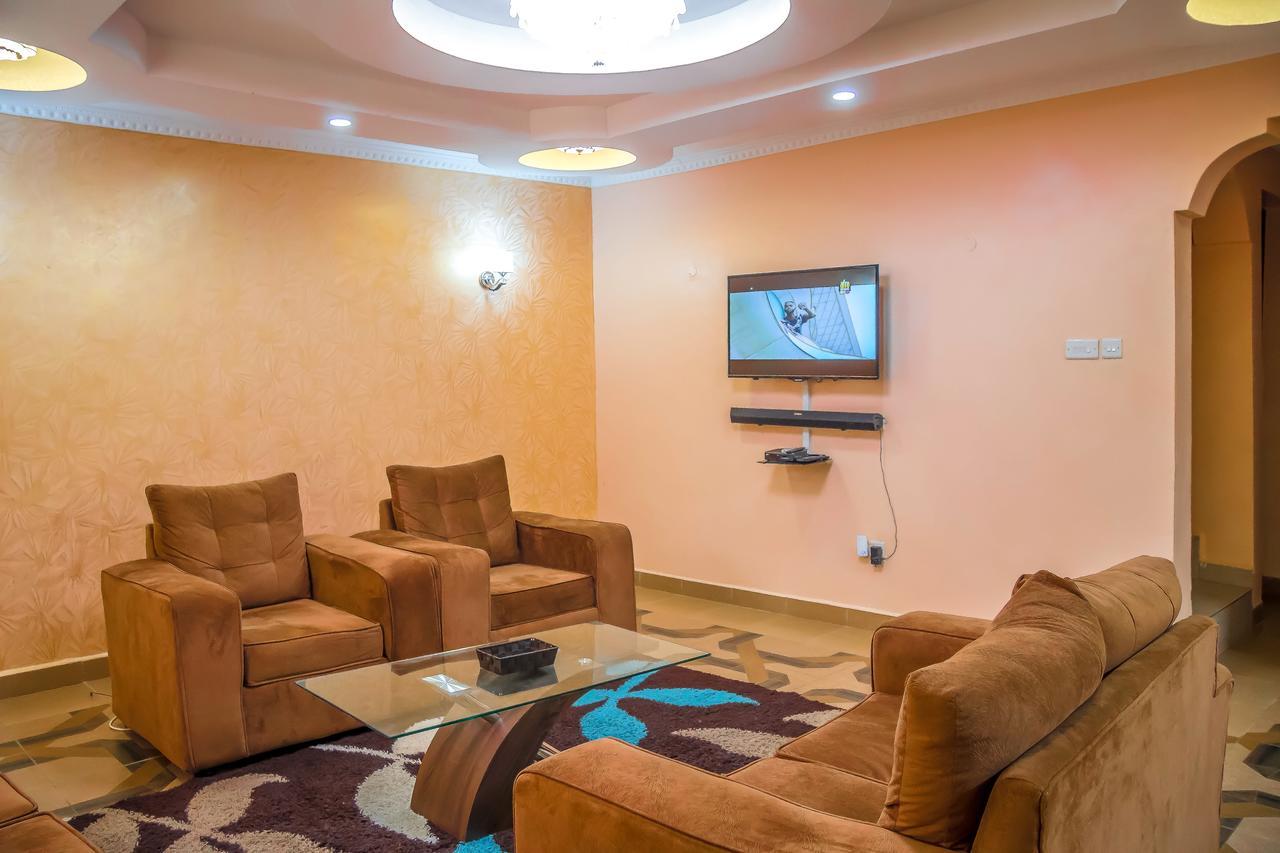 Homestay Nemadek Royal Park Nairobi