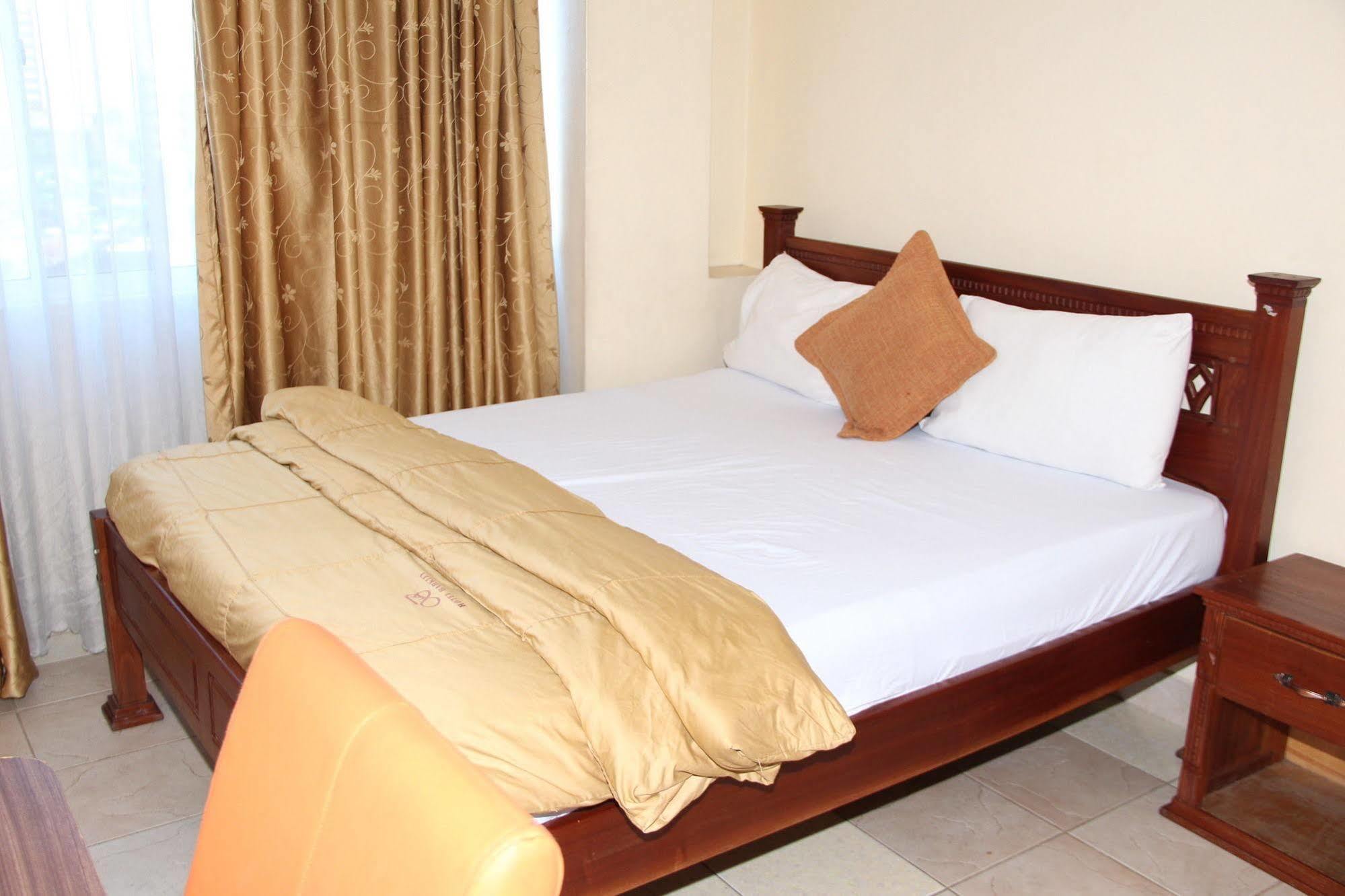 Barkley Hotel 2*