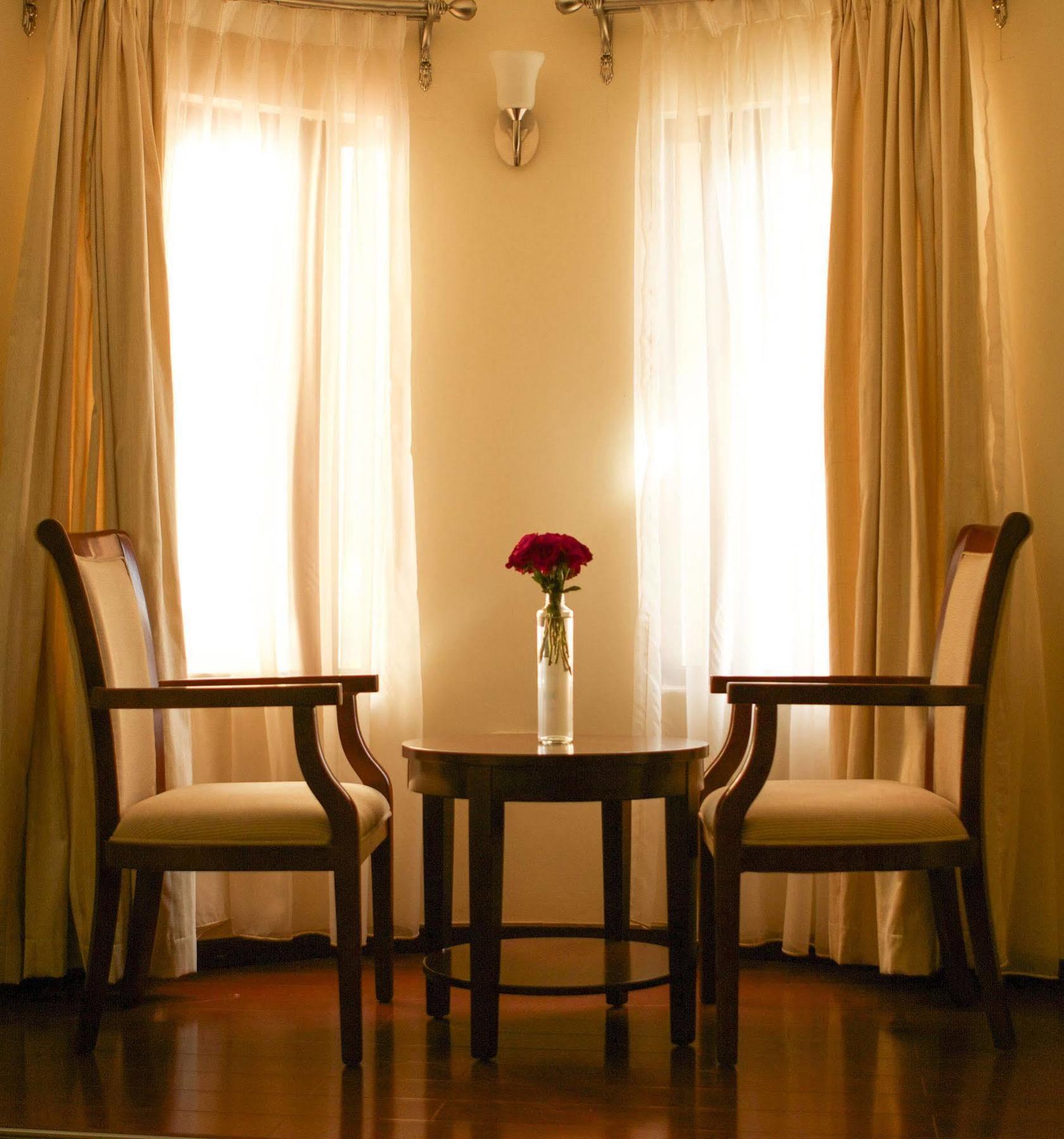 Hotel Osinkirri Kilimani 4*