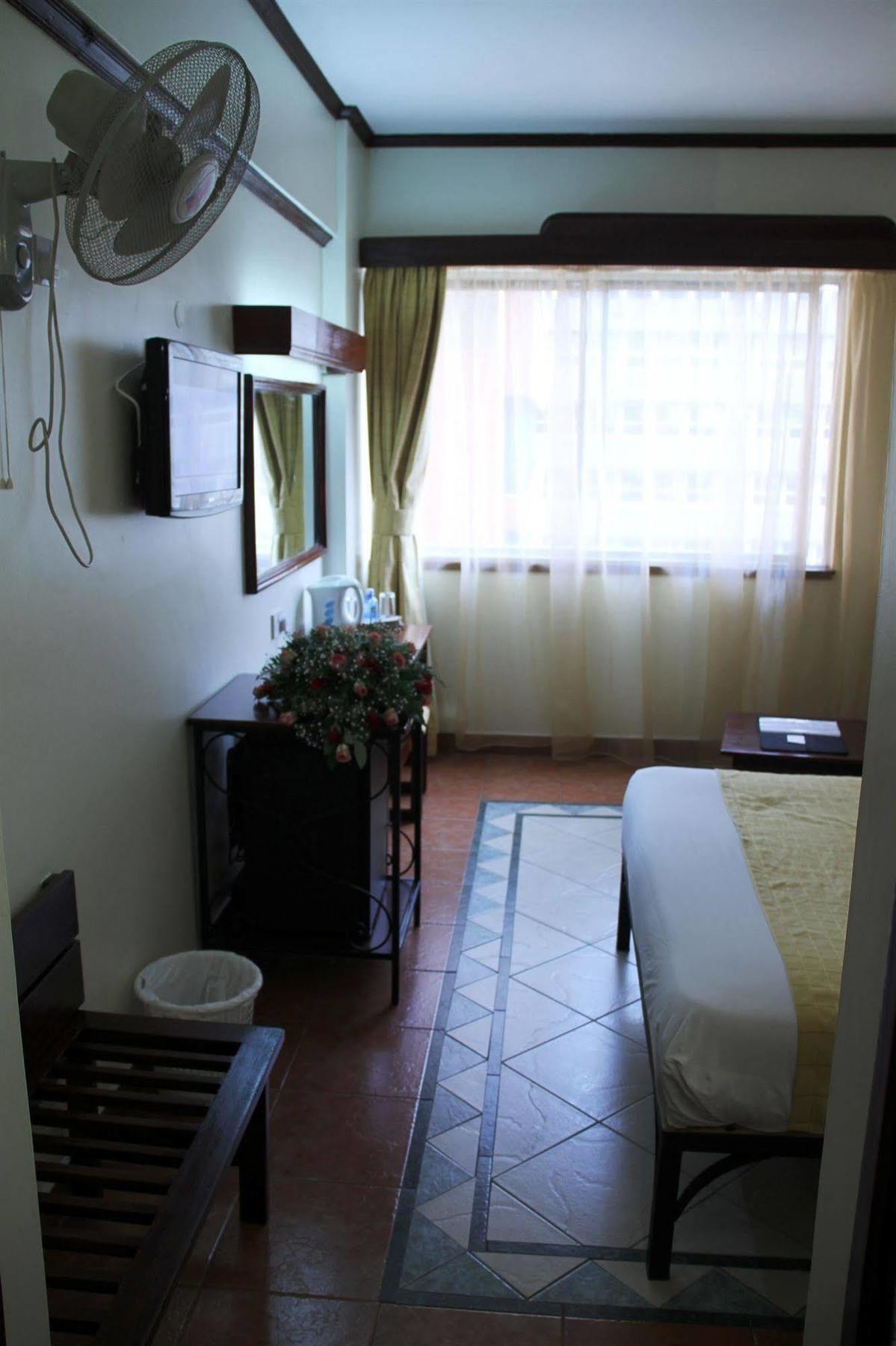 Sentrim 680 3*