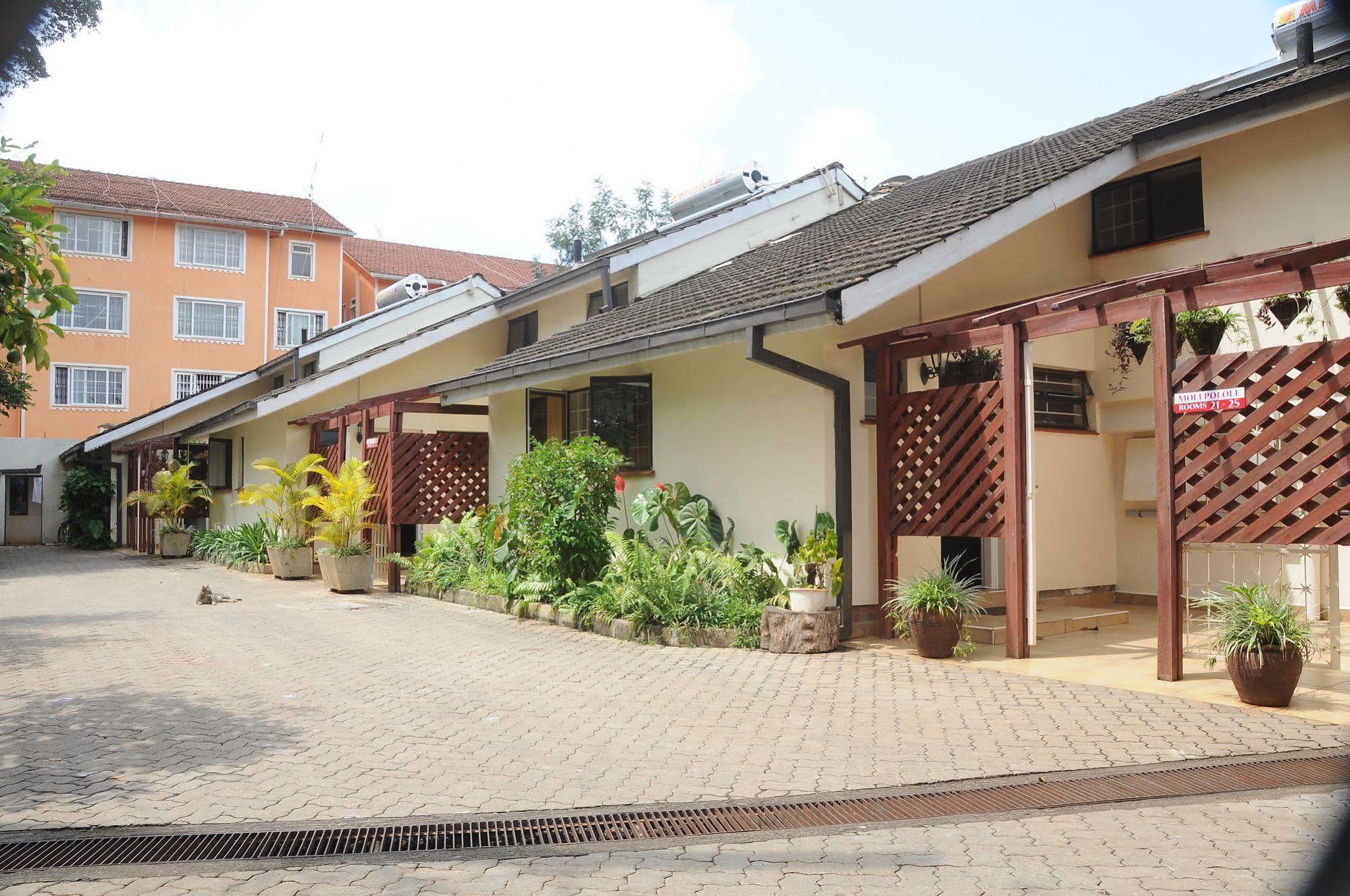 Bed & Breakfast Riverview Westlands 3*