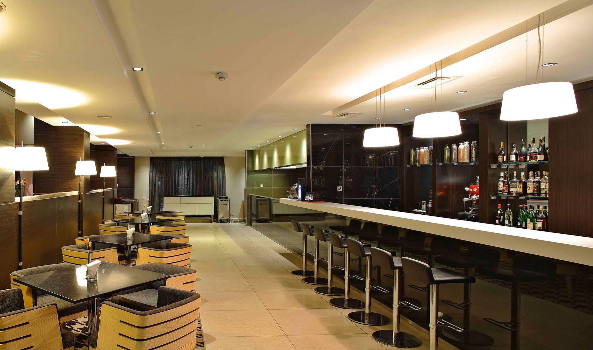 Hotel Eka 4*