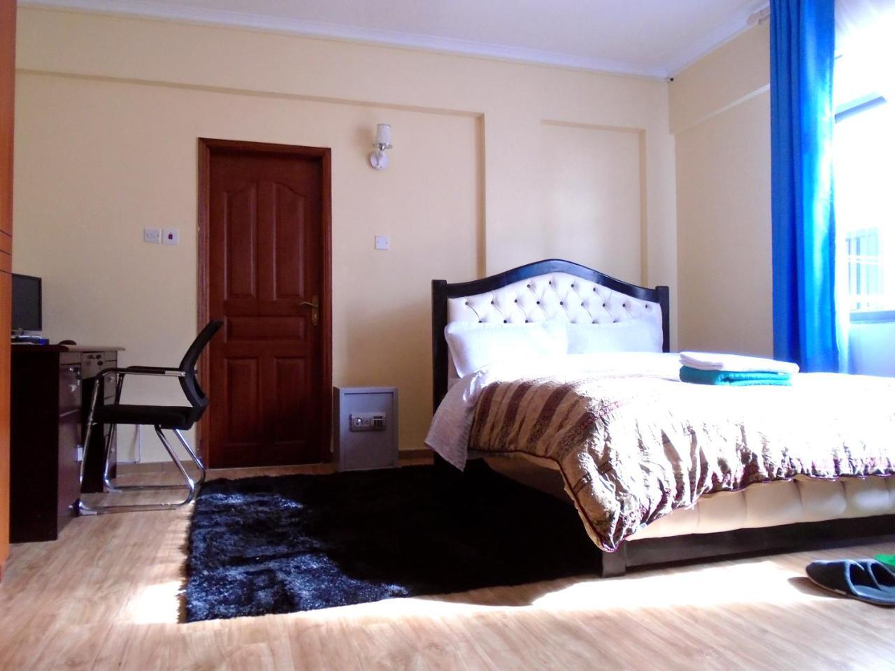 Bloomfield Apartment