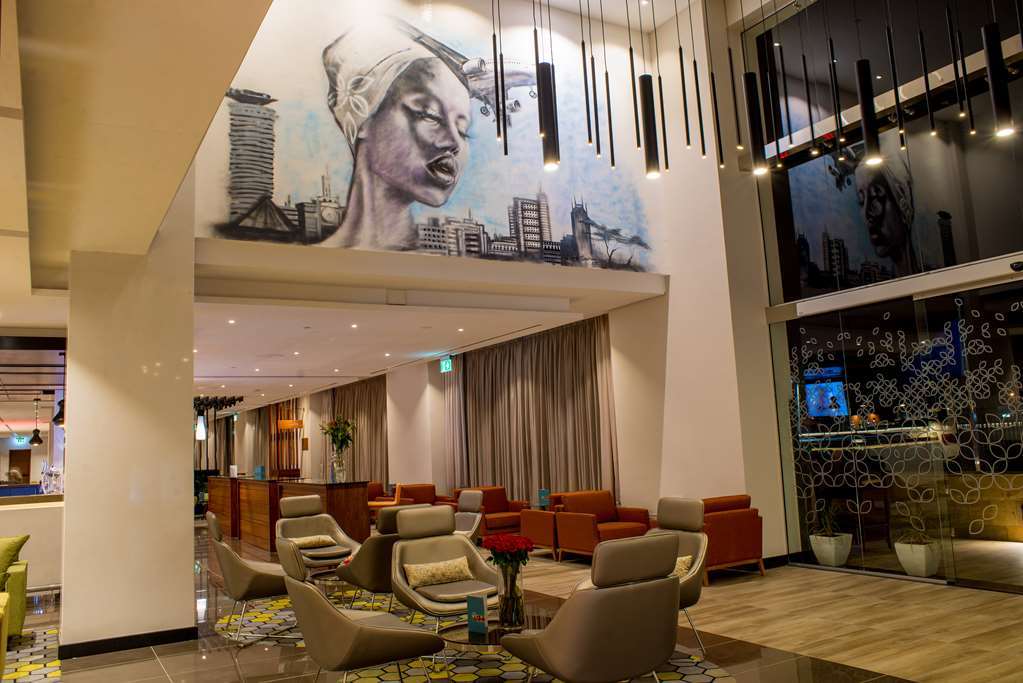 Hilton Garden Airport Hotel 4*