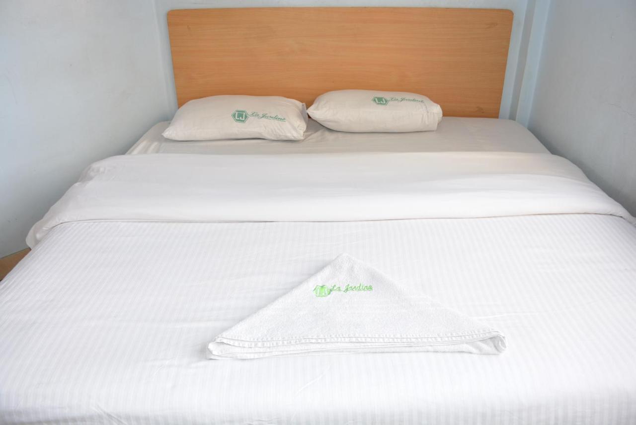 La Jardine Bed & Breakfast *