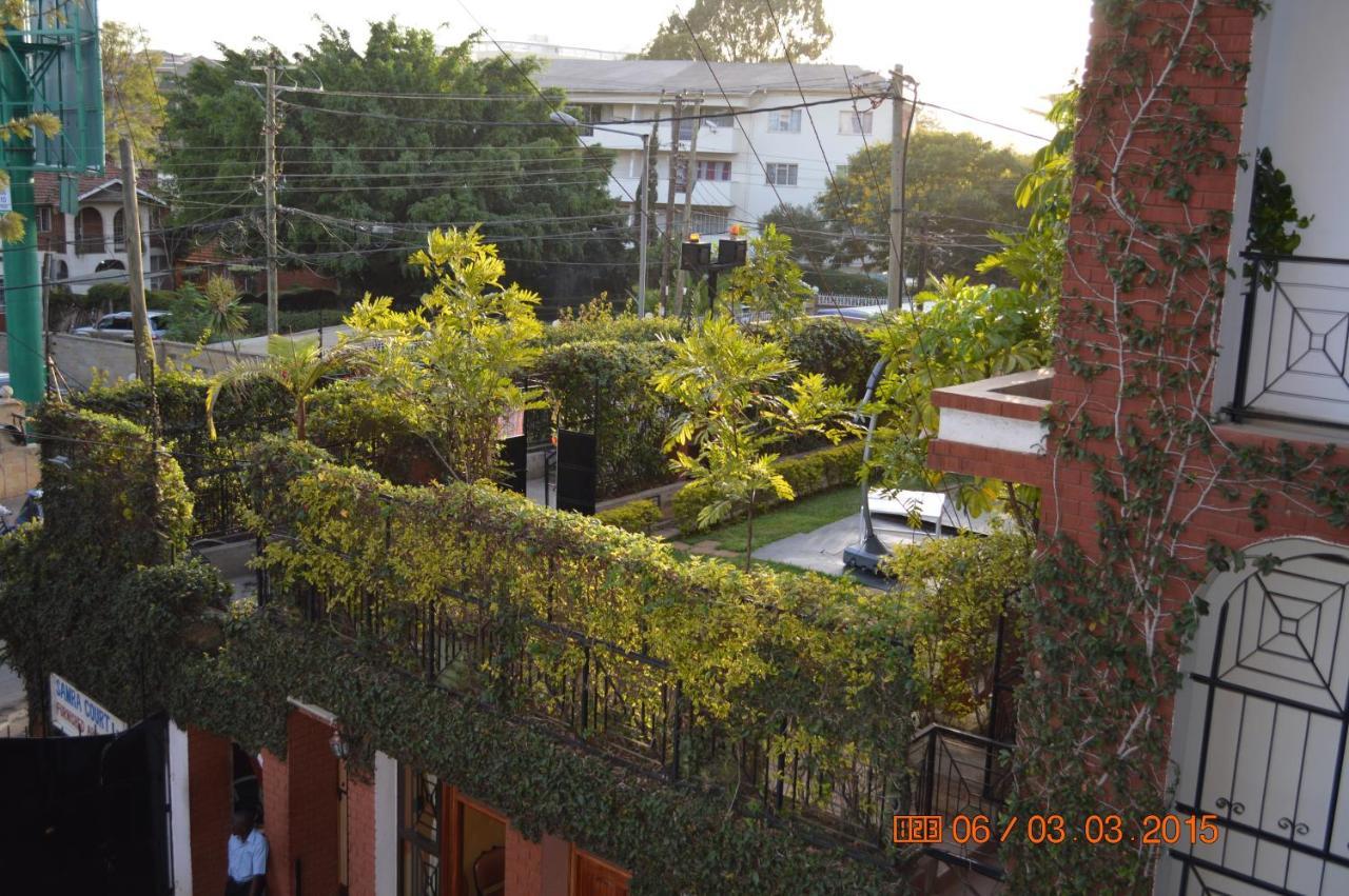Court Samra Apartment *