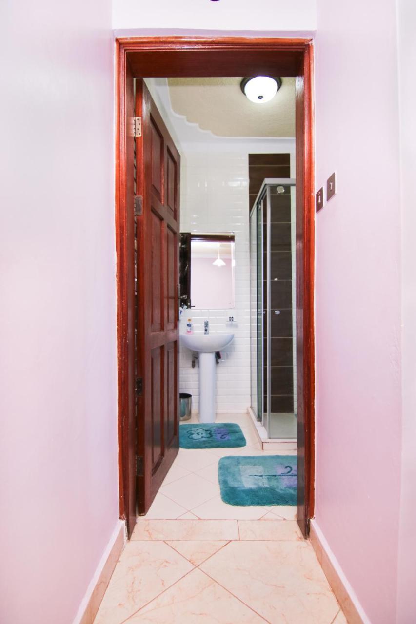 Ndeiya House Holiday home *