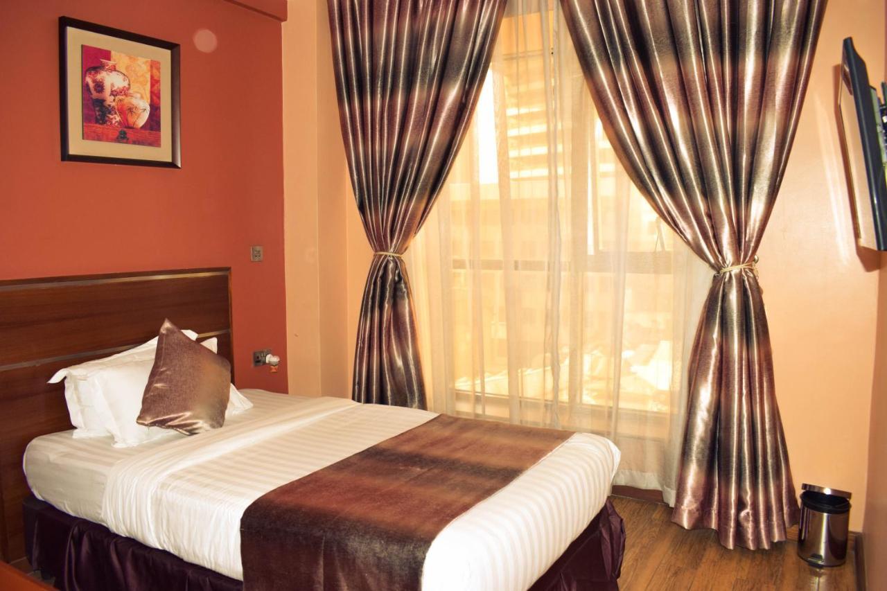 After 40 Hotel Nairobi