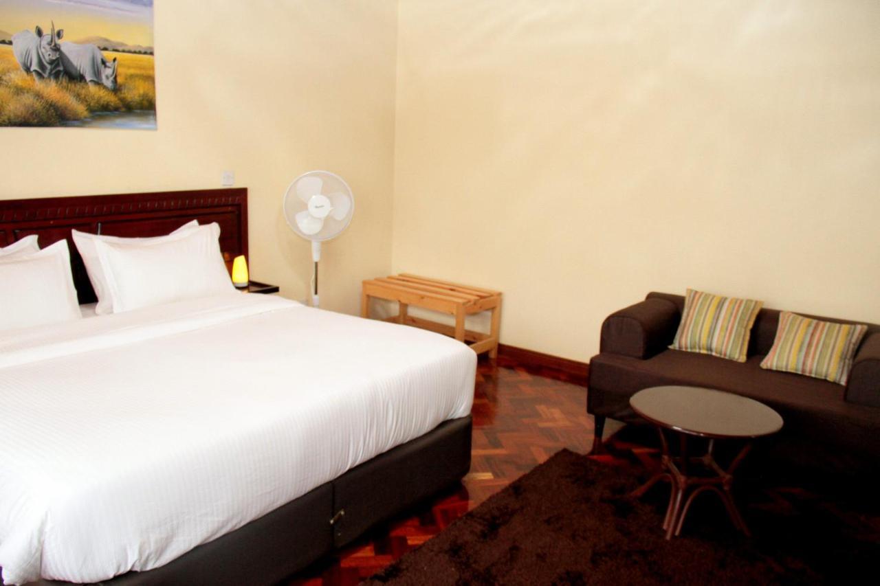 Guest house 215 Karen Garden 3*