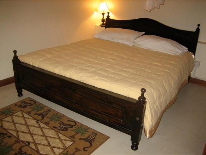 Court Samra Apartment