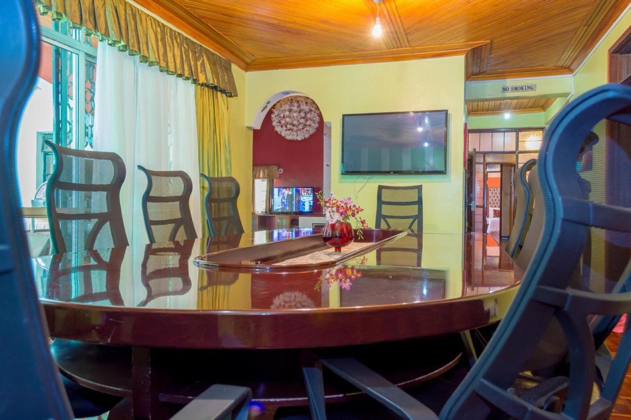 Guest house Alpha Queens Gigiri