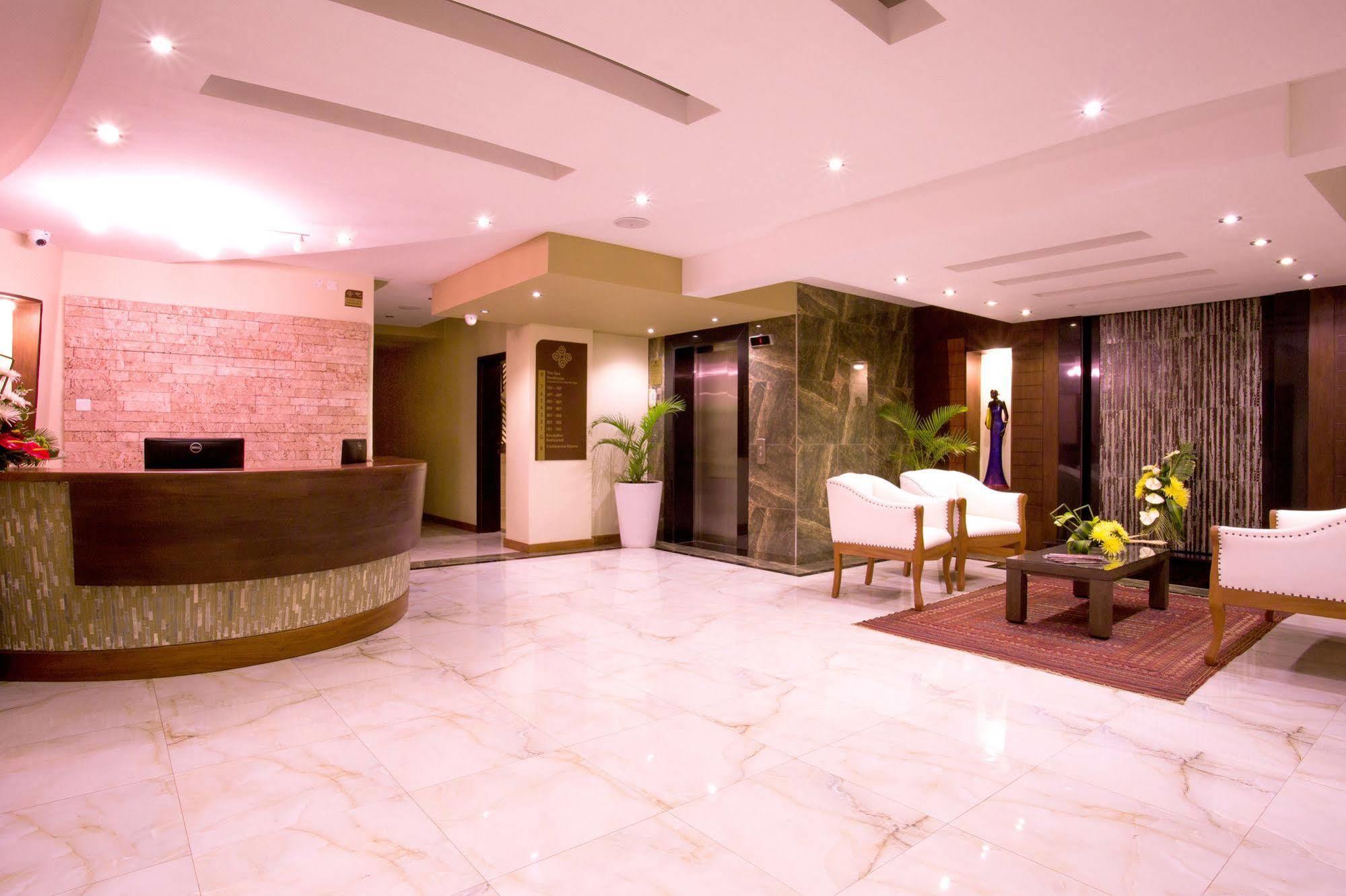 Bidwood Hotel
