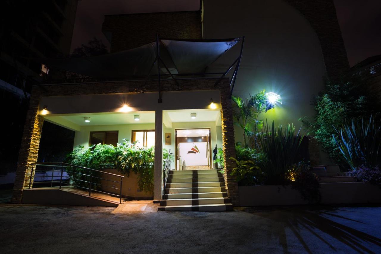 Aparthotel Reata