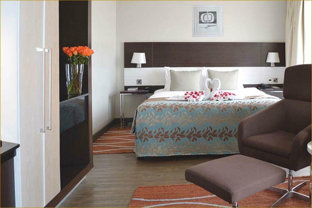 Enjoy Nairobi National Park And Return To Wonderful Superior Room To Relax * Nairobi