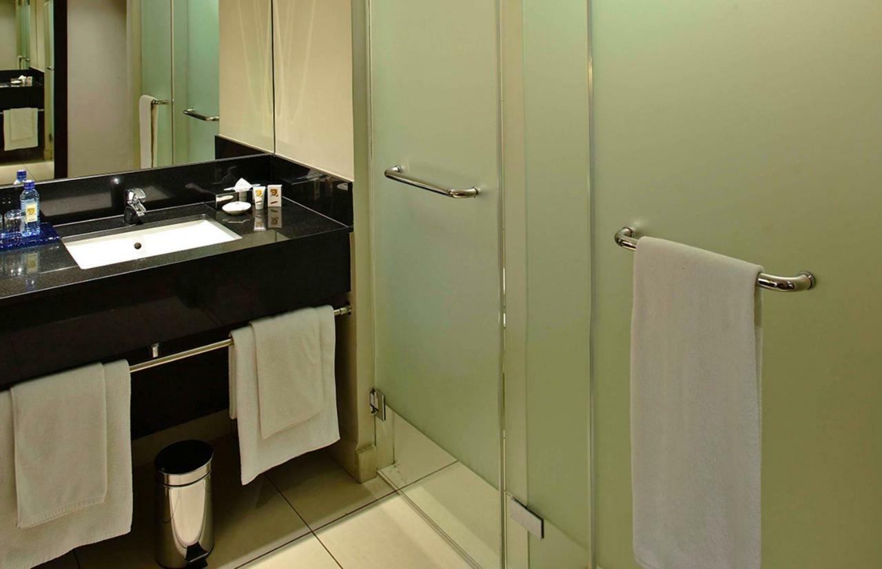 Enjoy Nairobi National Park And Return To Wonderful Superior Room To Relax *