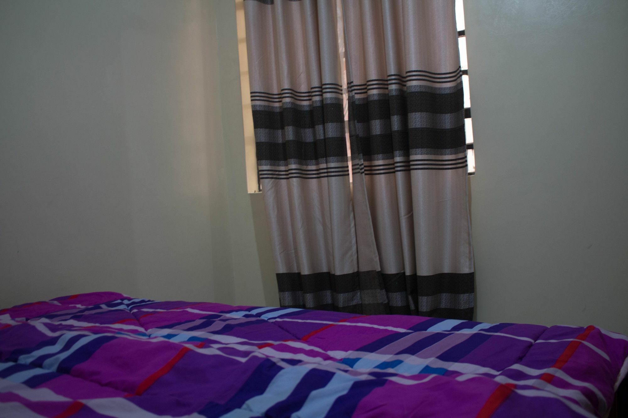 Lomu Homes Kingswood Park Apartment *
