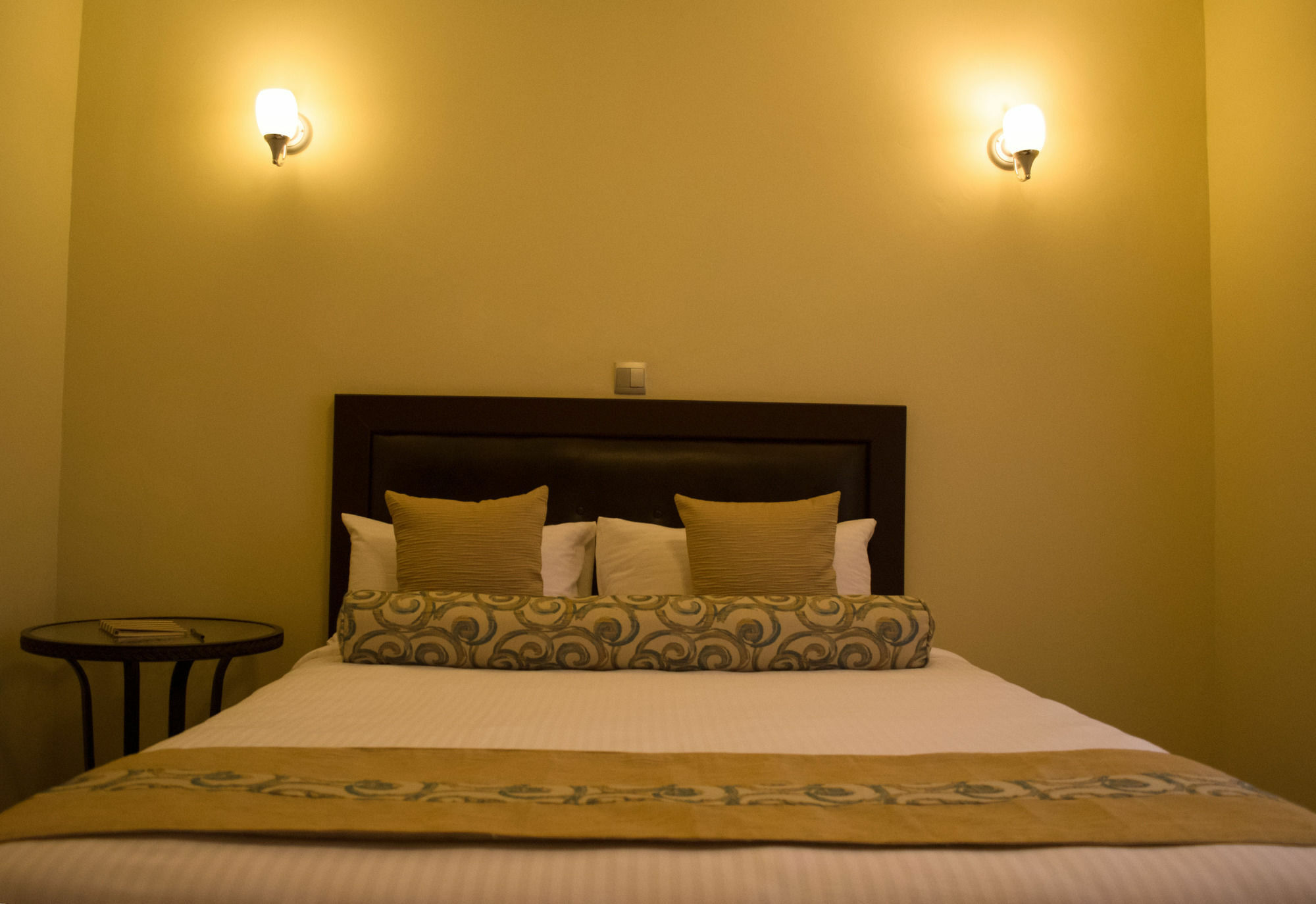 Hotel Gramo 3*