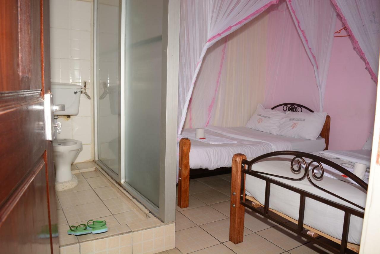 Hotel Almasi 3*