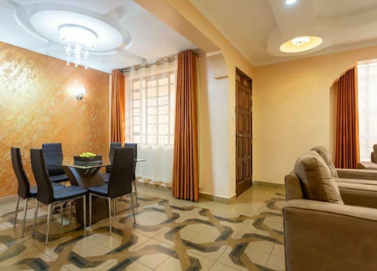 Homestay Nemadek Royal Park *