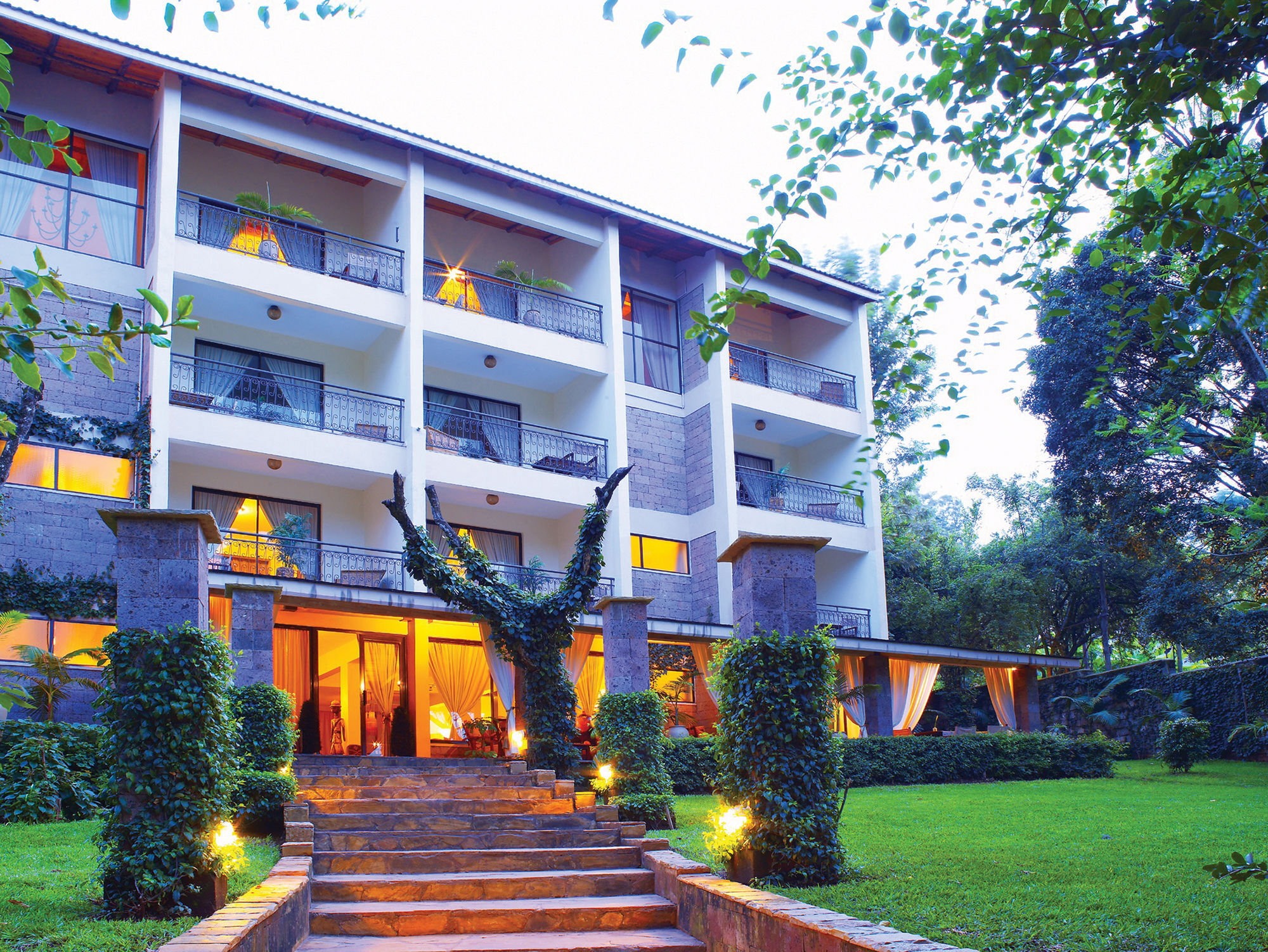 Palacina The & The Hotel