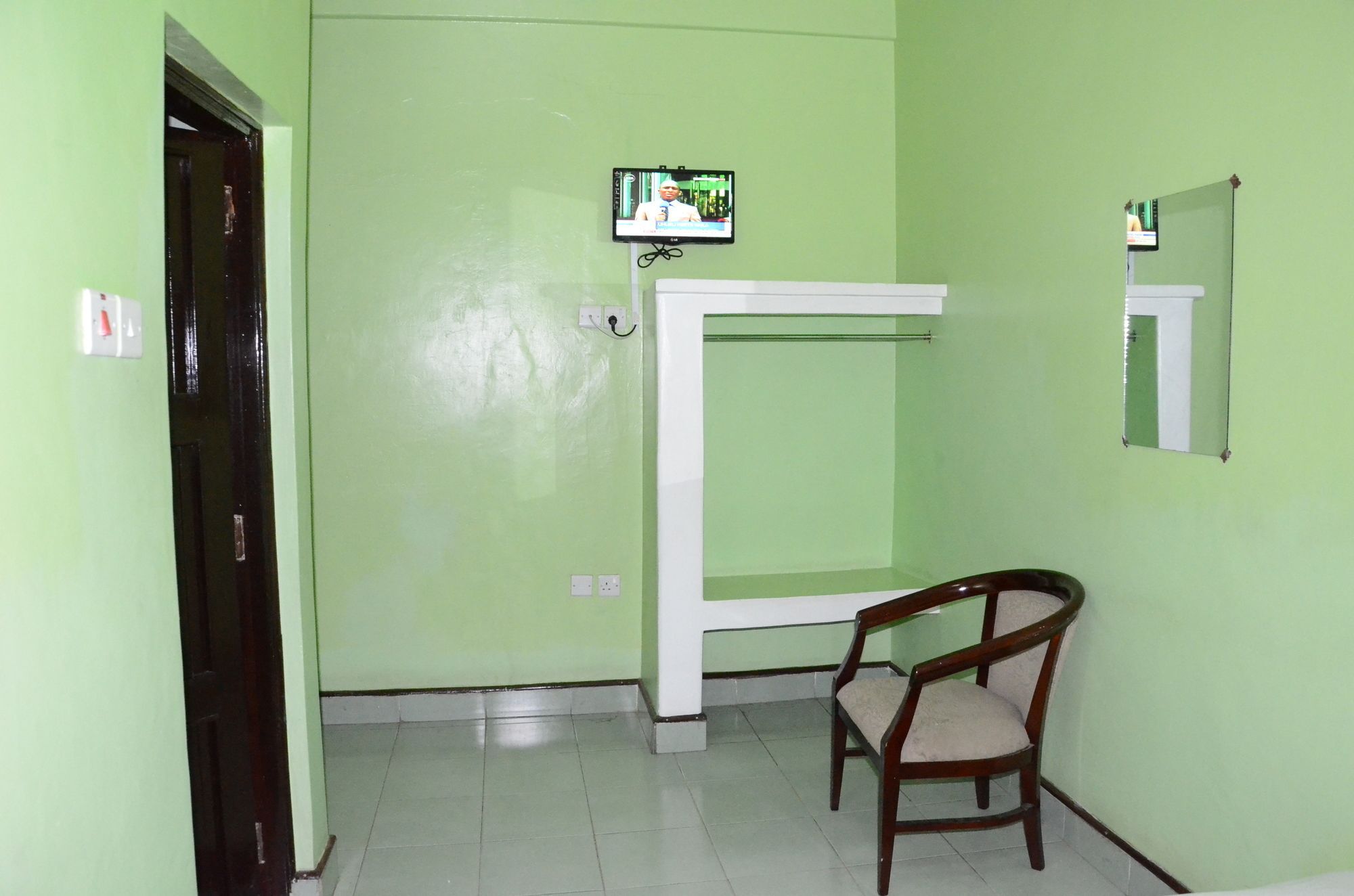 Sir Kanja's 2* Nairobi