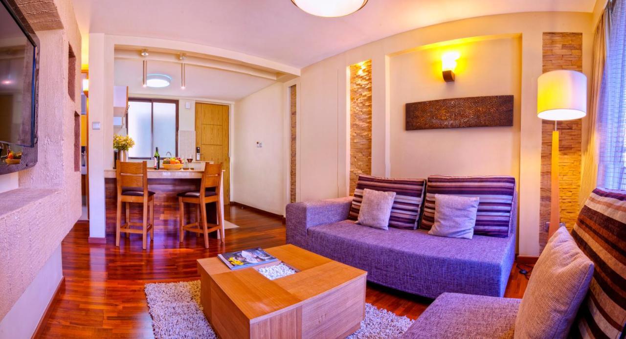Aparthotel Reata