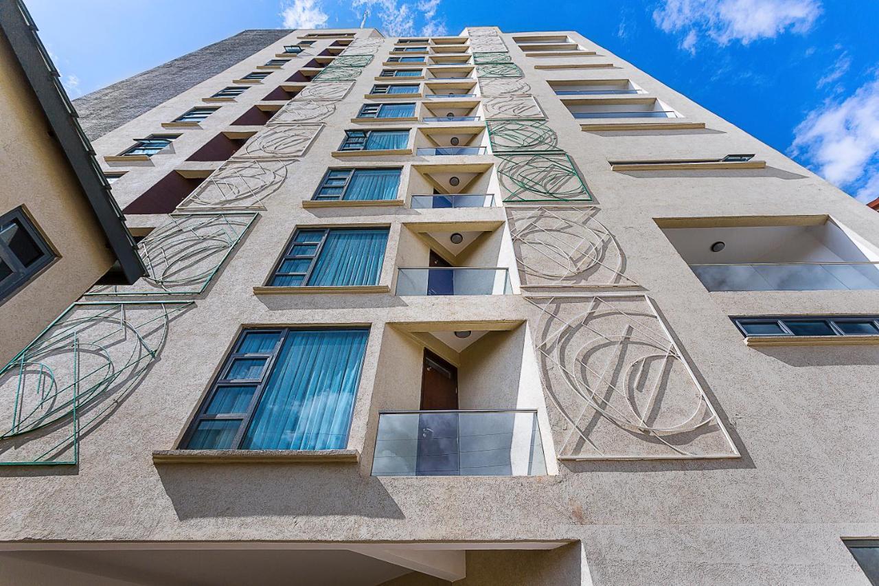 L'aziz Aparthotel 3*