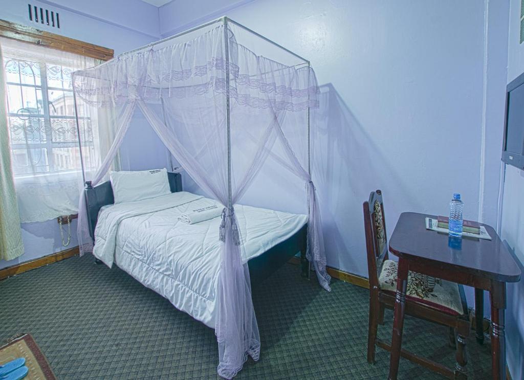 Hotel Midview Central Nairobi