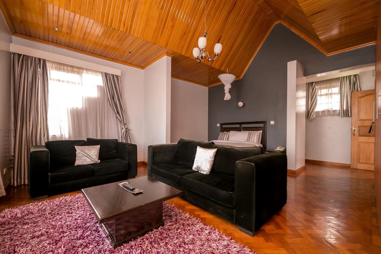 Meltonia Luxury