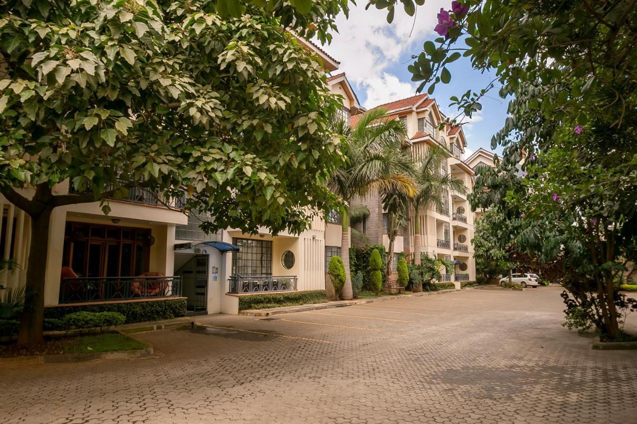 Meltonia Luxury Aparthotel 4*