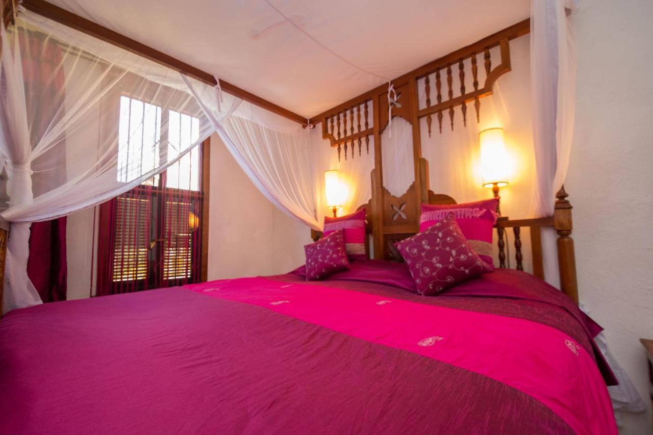 The King Post Aparthotel